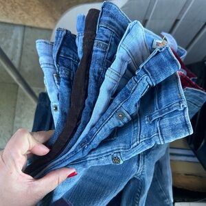 Stylish Blue Denim Women's Jeans